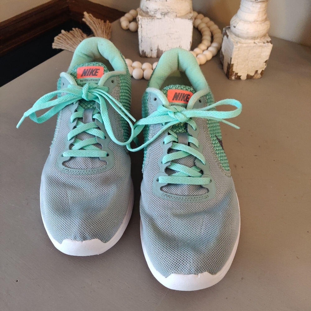 Nike Mint Green Revolution 3 Sneaker - Size 8